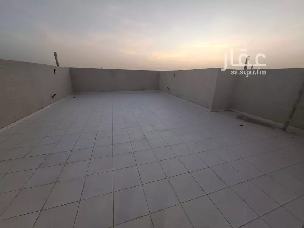 5 bedroom villa in King Faisal, Riyadh 11