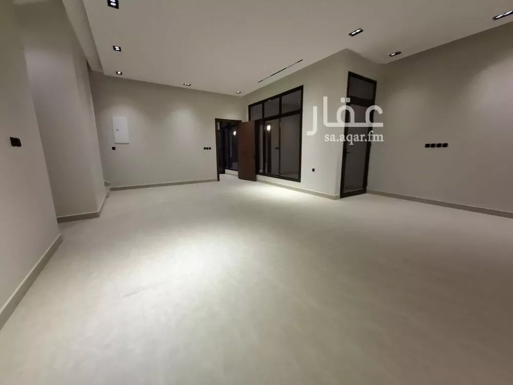 4 bedroom villa in Qurtubah, Riyadh 7