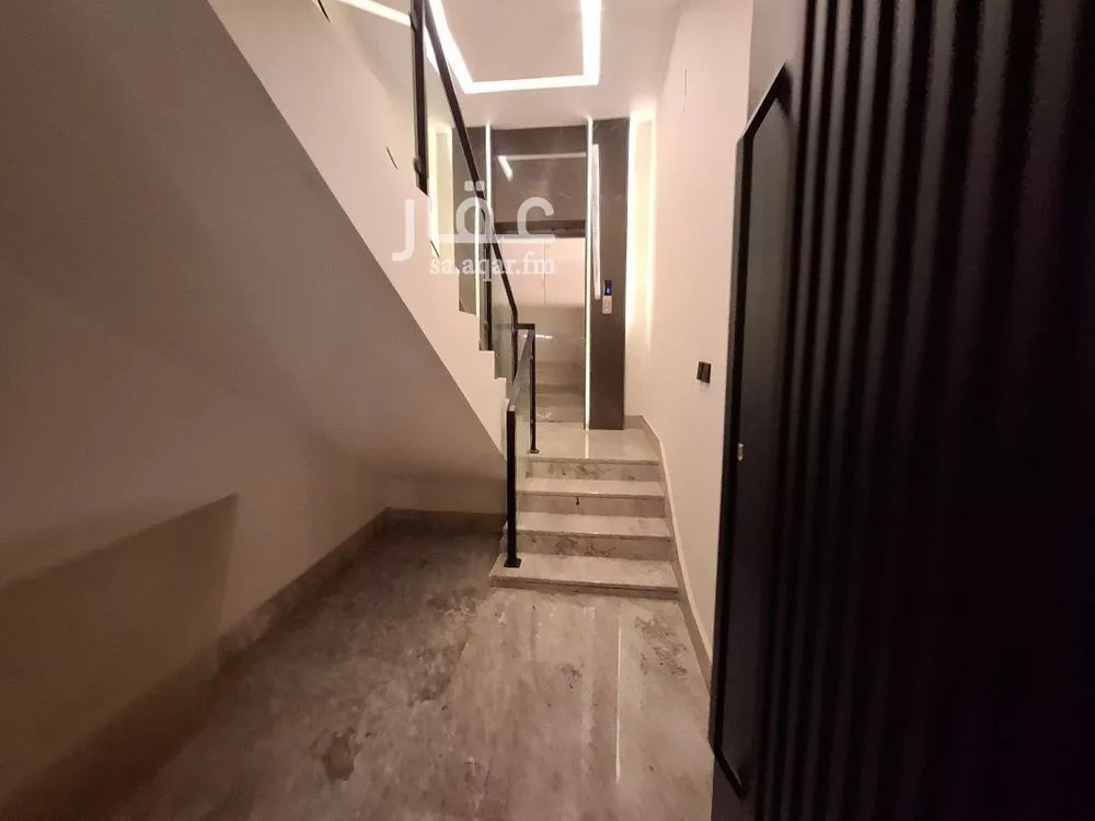 دور 4 غرف في المونسية 1