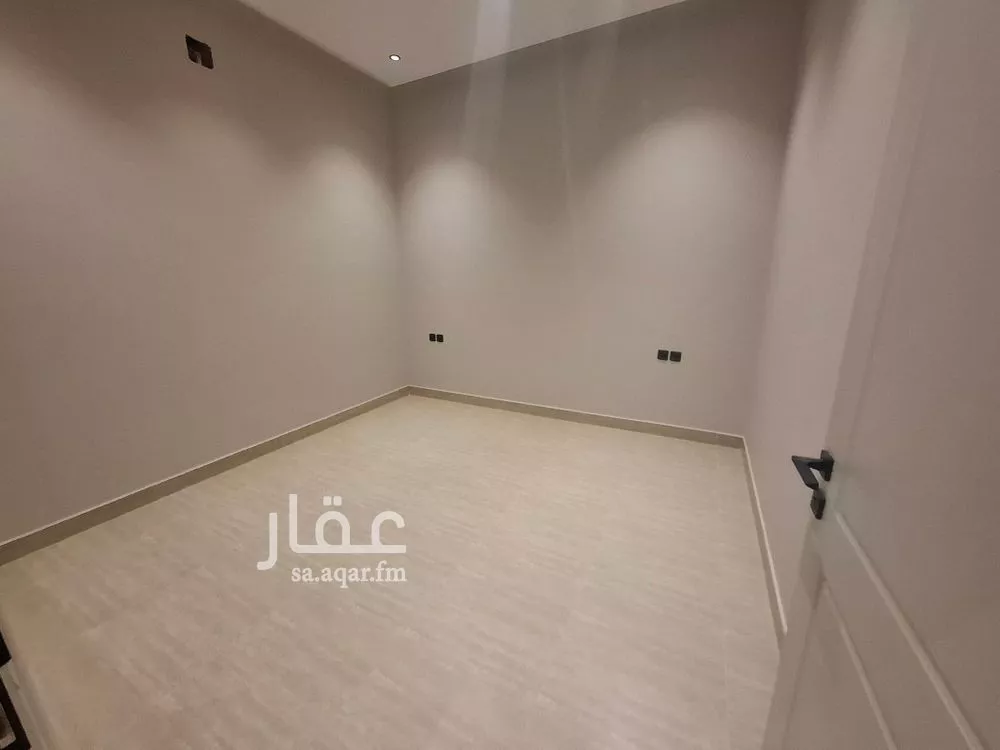 5 bedroom villa in King Faisal, Riyadh 22