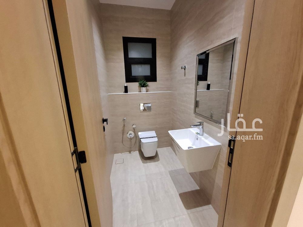 3 bedroom apartment in Ishbiliyah, Riyadh 14