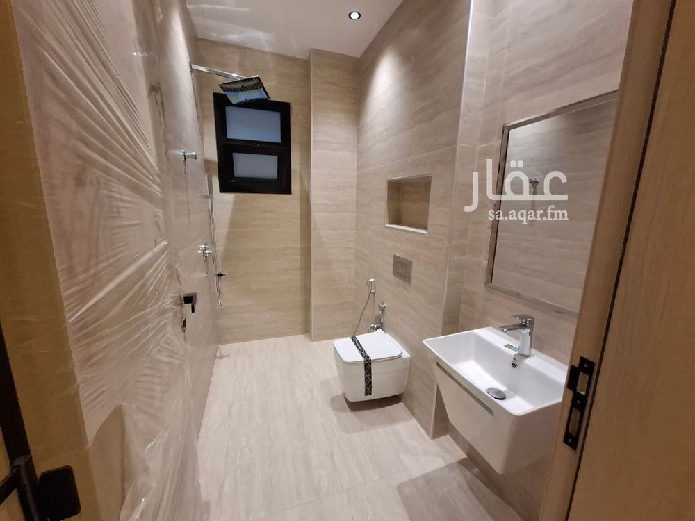 3 bedroom apartment in Ishbiliyah, Riyadh 15