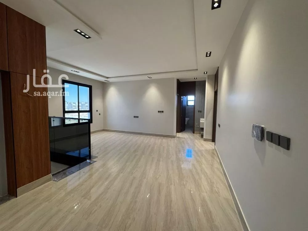 فيلا 5 غرف في الرمال 4