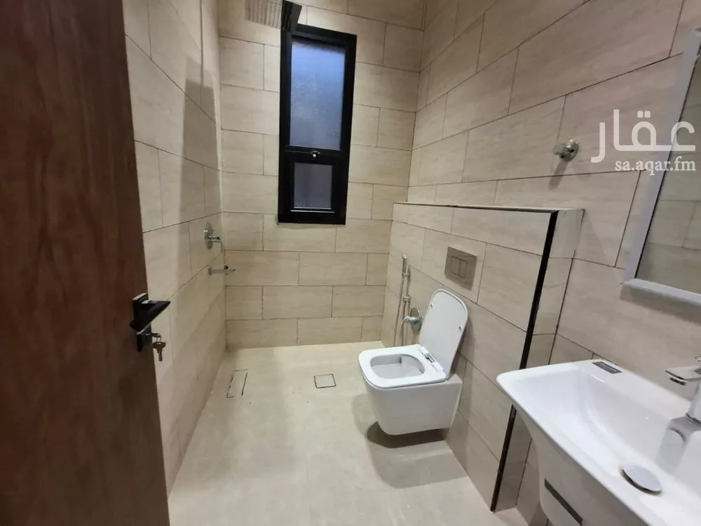 4 bedroom villa in Qurtubah, Riyadh 24