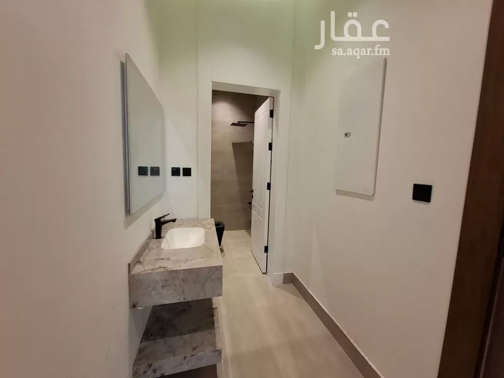 3 bedroom apartment in Al Yarmouk 3