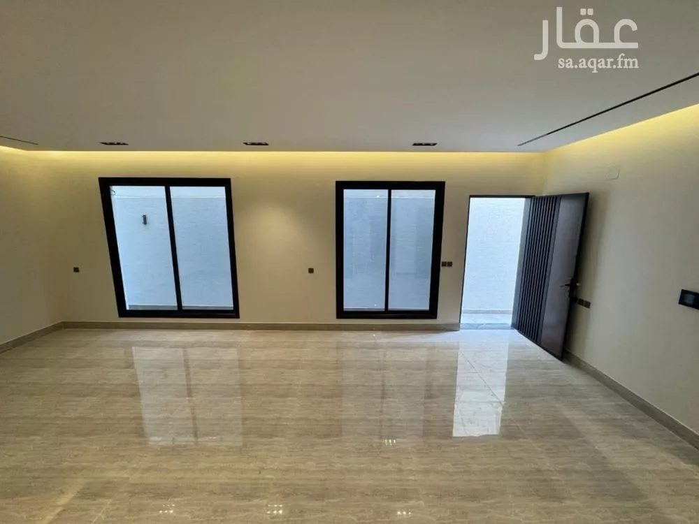 شقة 4 غرف في الرمال 3