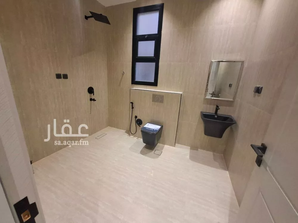 فيلا 5 غرف في السعادة 5