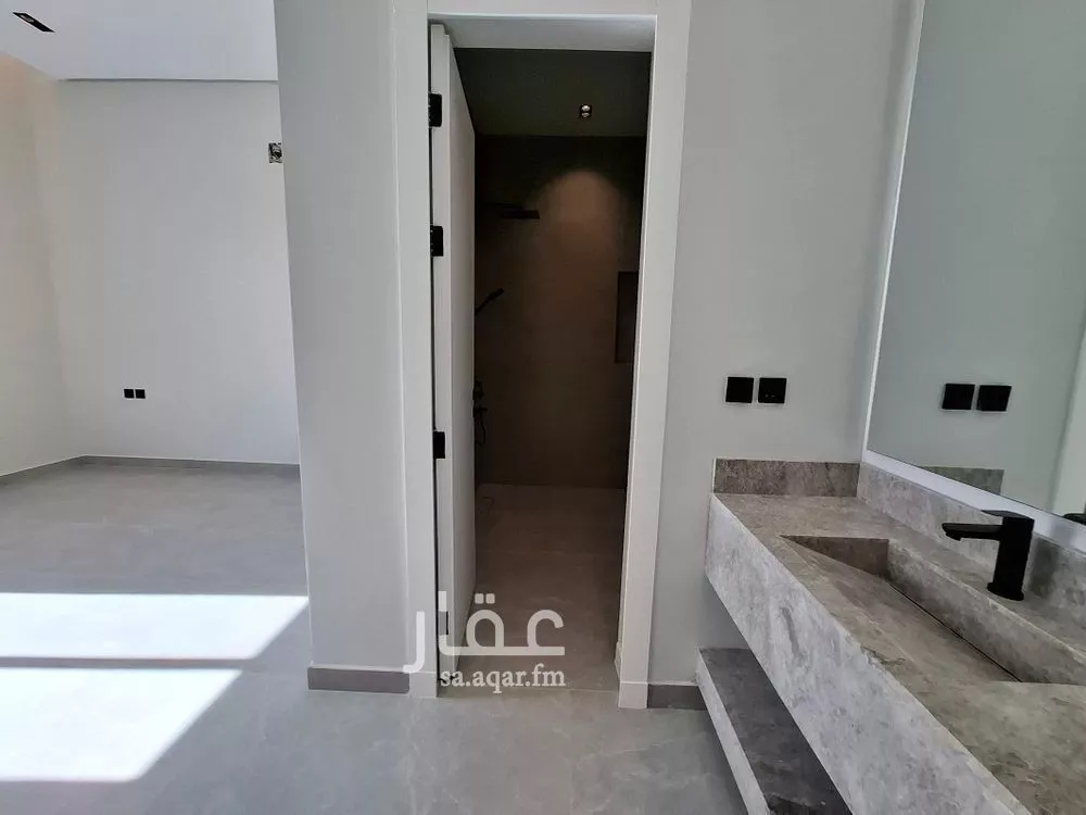 4 bedroom floor in Al Narjis 5