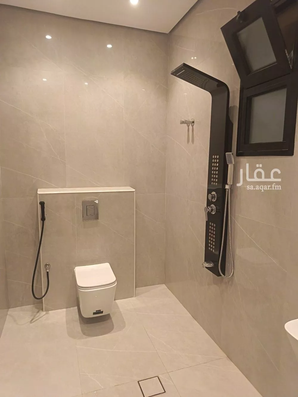 فيلا 5 غرف في الصواري 5