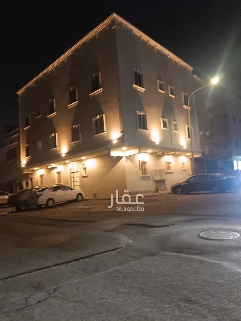 عمارة 325 م² في الثقبة 5