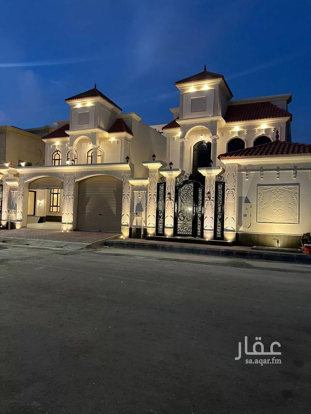 فيلا 6 غرف في الشراع 2