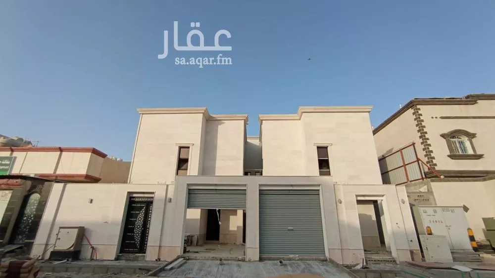 فيلا 9 غرف في ضاحية الملك فهد 2