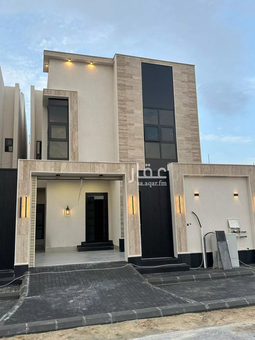 8 bedroom villa in Ash Sharq 1