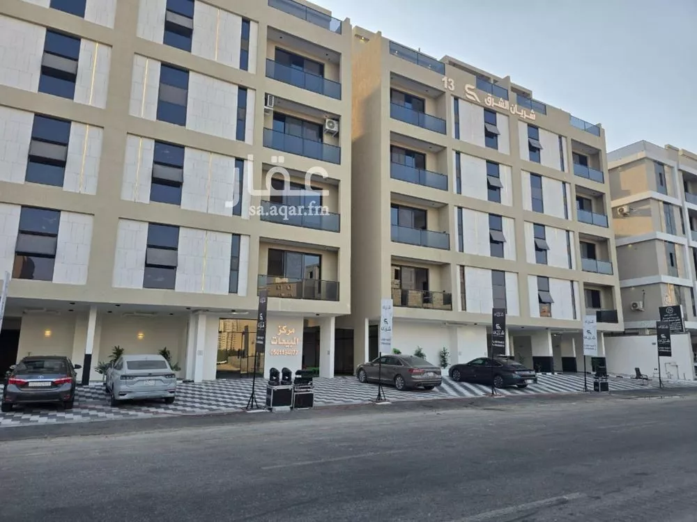 5 bedroom apartment in Al Hamra 3