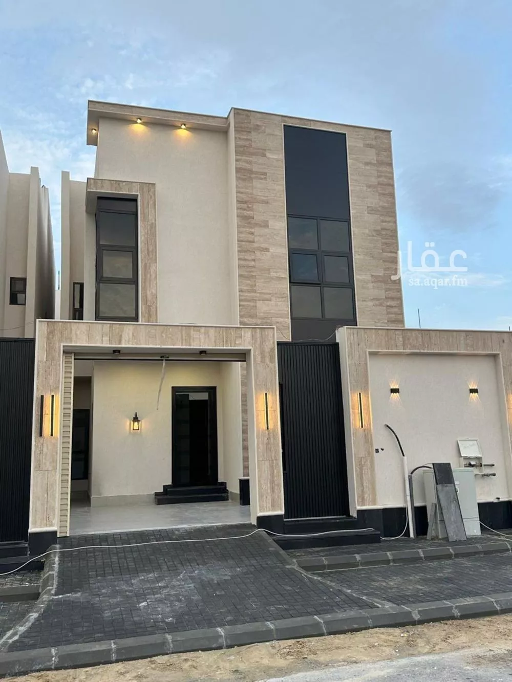 8 bedroom villa in Ash Sharq