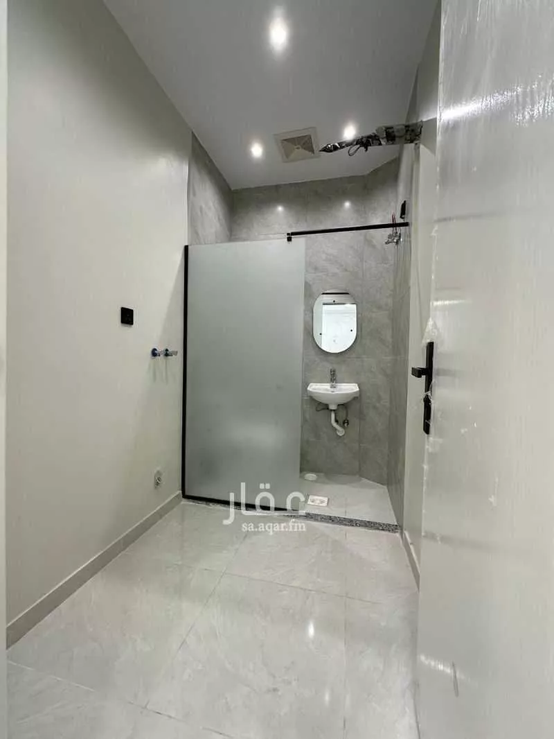 5 bedroom apartment in Mishrifah, Jeddah 18