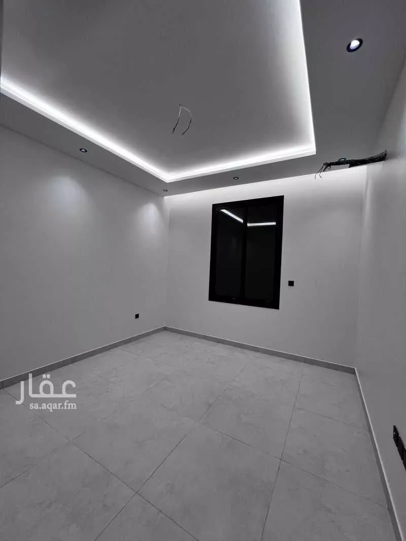 شقة 5 غرف في النزهة 4