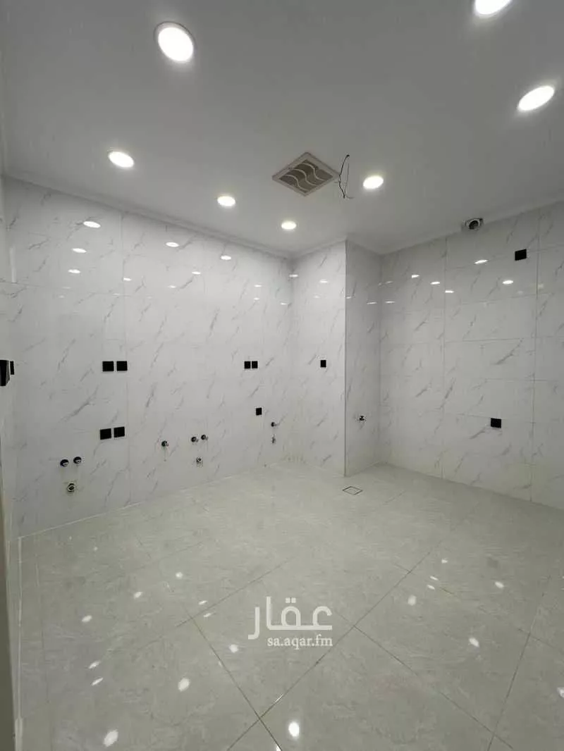 5 bedroom apartment in Mishrifah, Jeddah 12