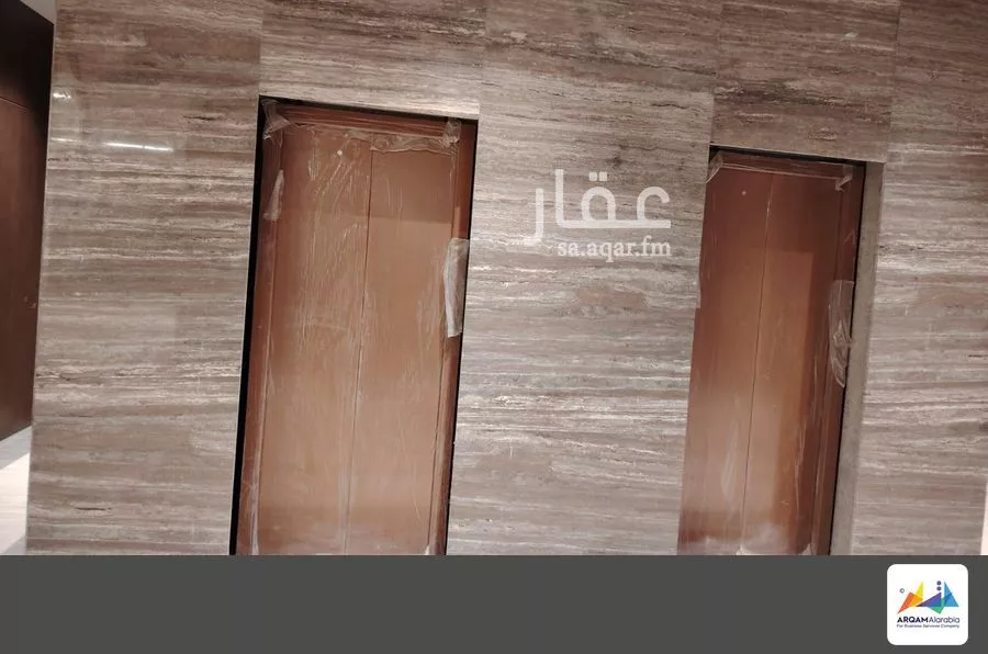 عمارة 6200 م² في المحمدية 4