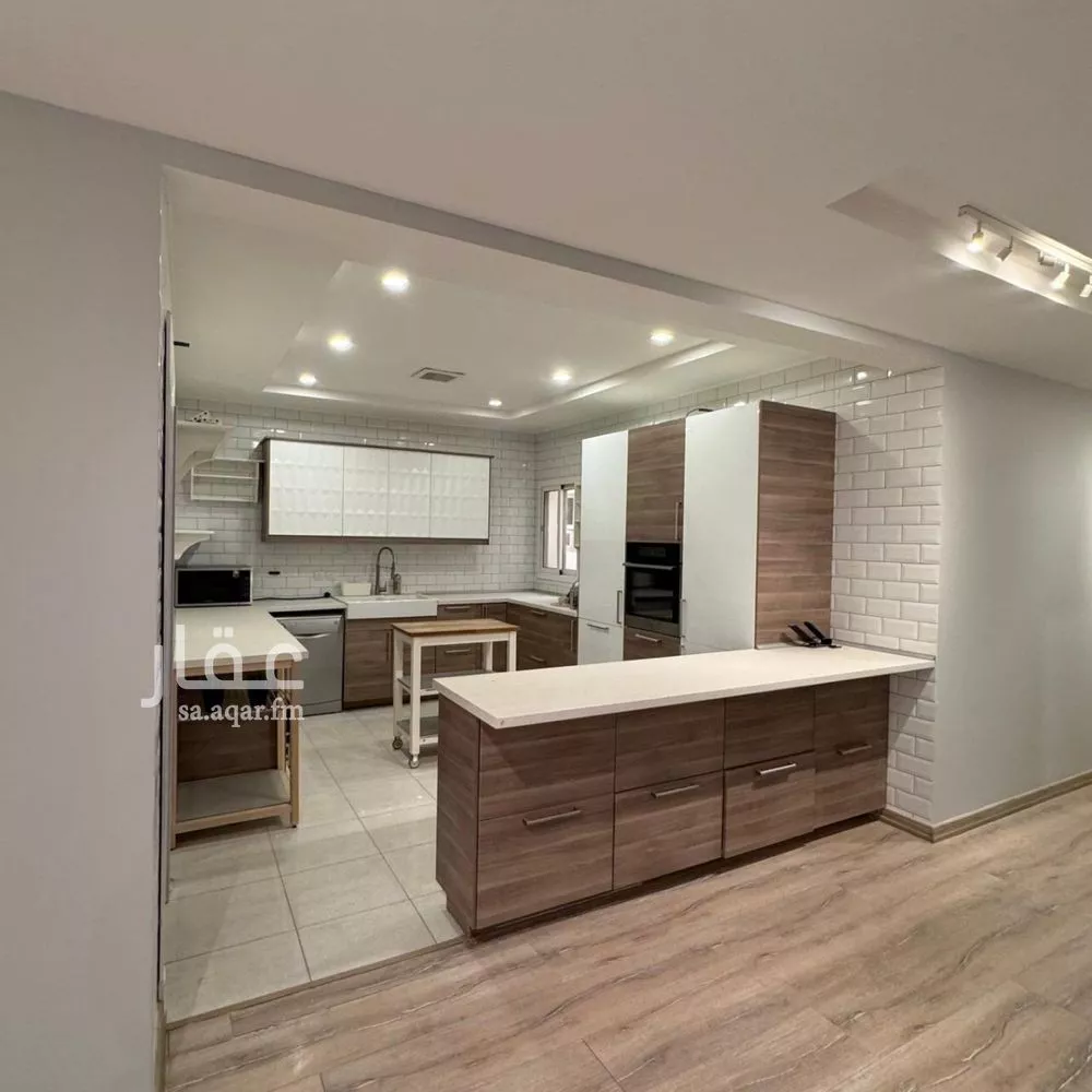 شقة 4 غرف في الياسمين 4