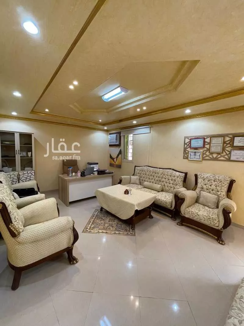 9 bedroom villa in Shathah, Madinah 13