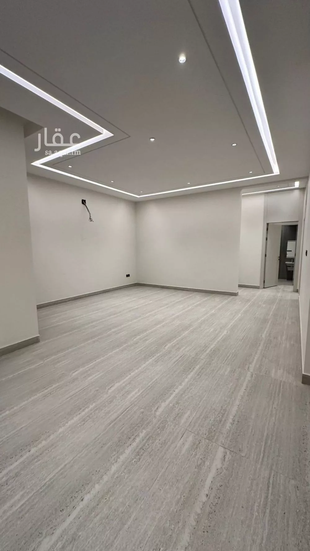 3 bedroom floor in Al Munsiyah 4