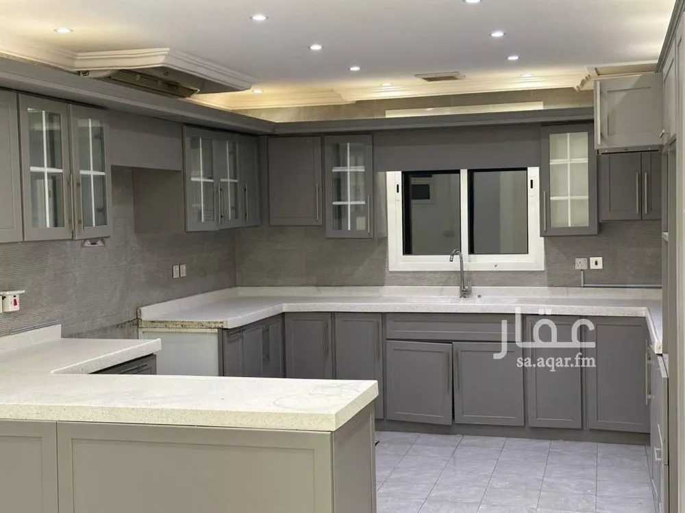 دور 3 غرف في الملقا 4