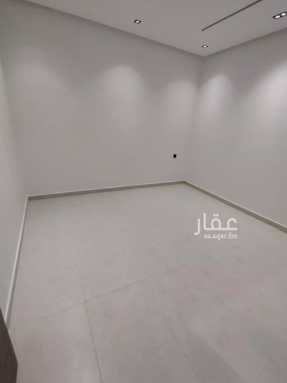 3 bedroom floor in Al Rimal 2