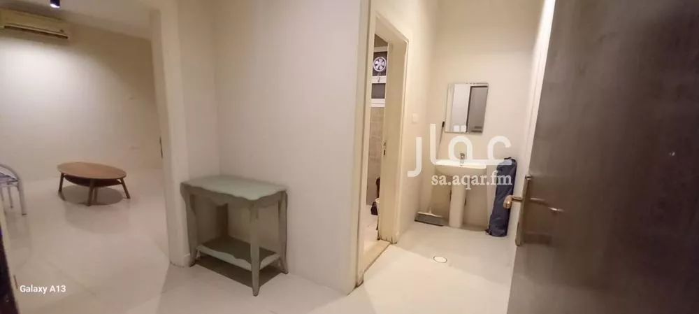 شقة 3 غرف في النهضة 4