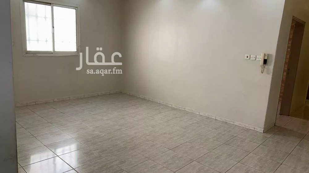 3 bedroom floor in Al Rimal 4