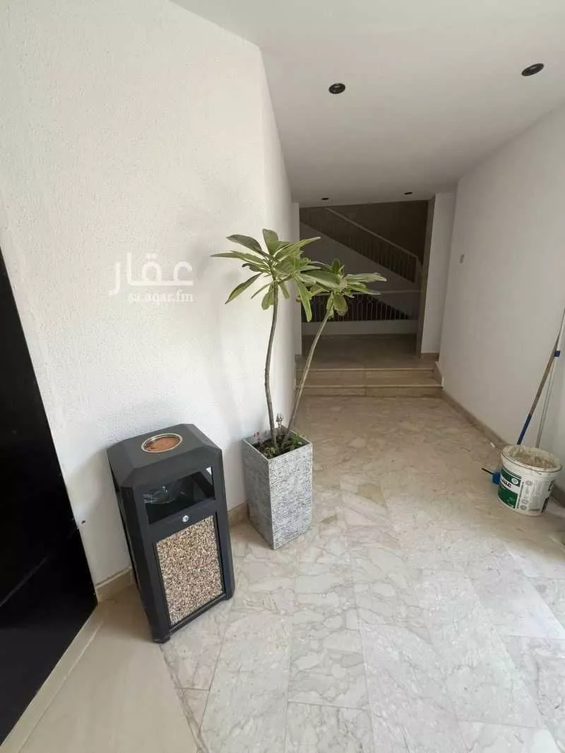 مكتب 2750 م² في المعذر الشمالي 1