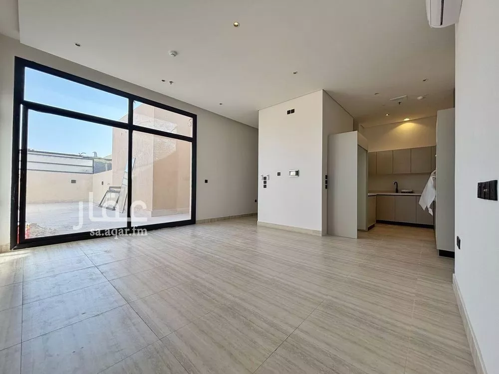 3 bedroom apartment in Qurtubah 5