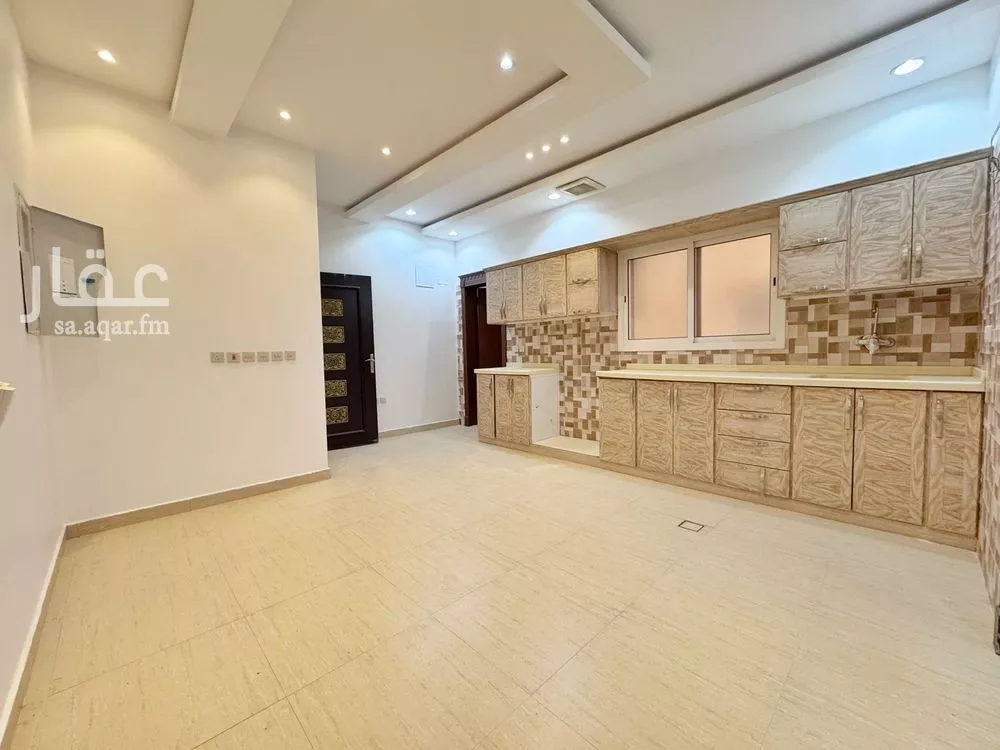 2 bedroom apartment in Al Qairawan, Riyadh 17