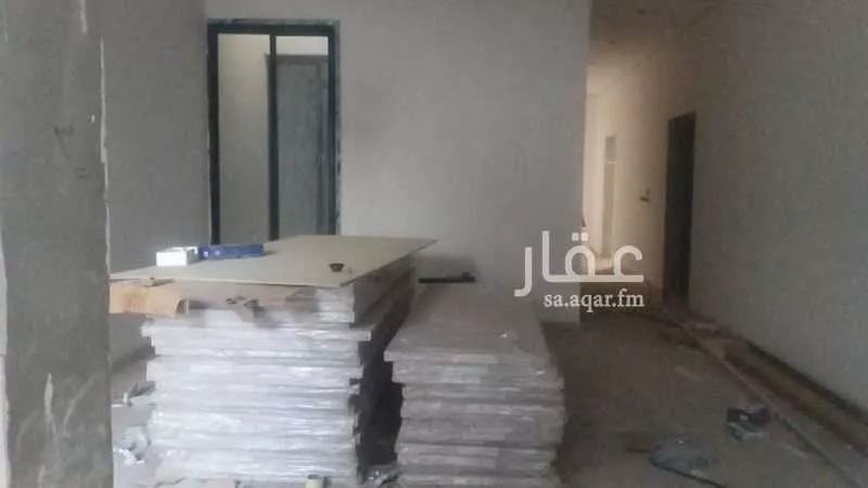 4 bedroom floor in Ash Sharq 4