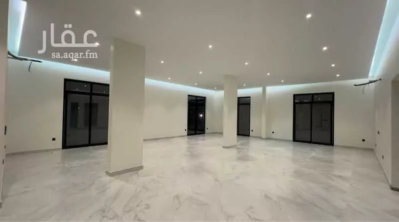 فيلا 8 غرف في الزمرد 2