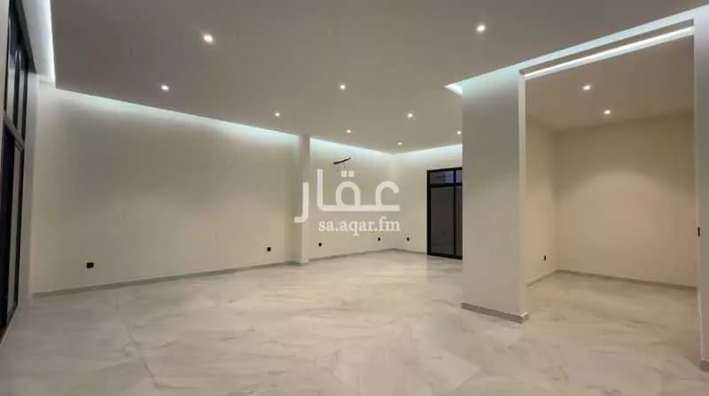 فيلا 8 غرف في الزمرد 5