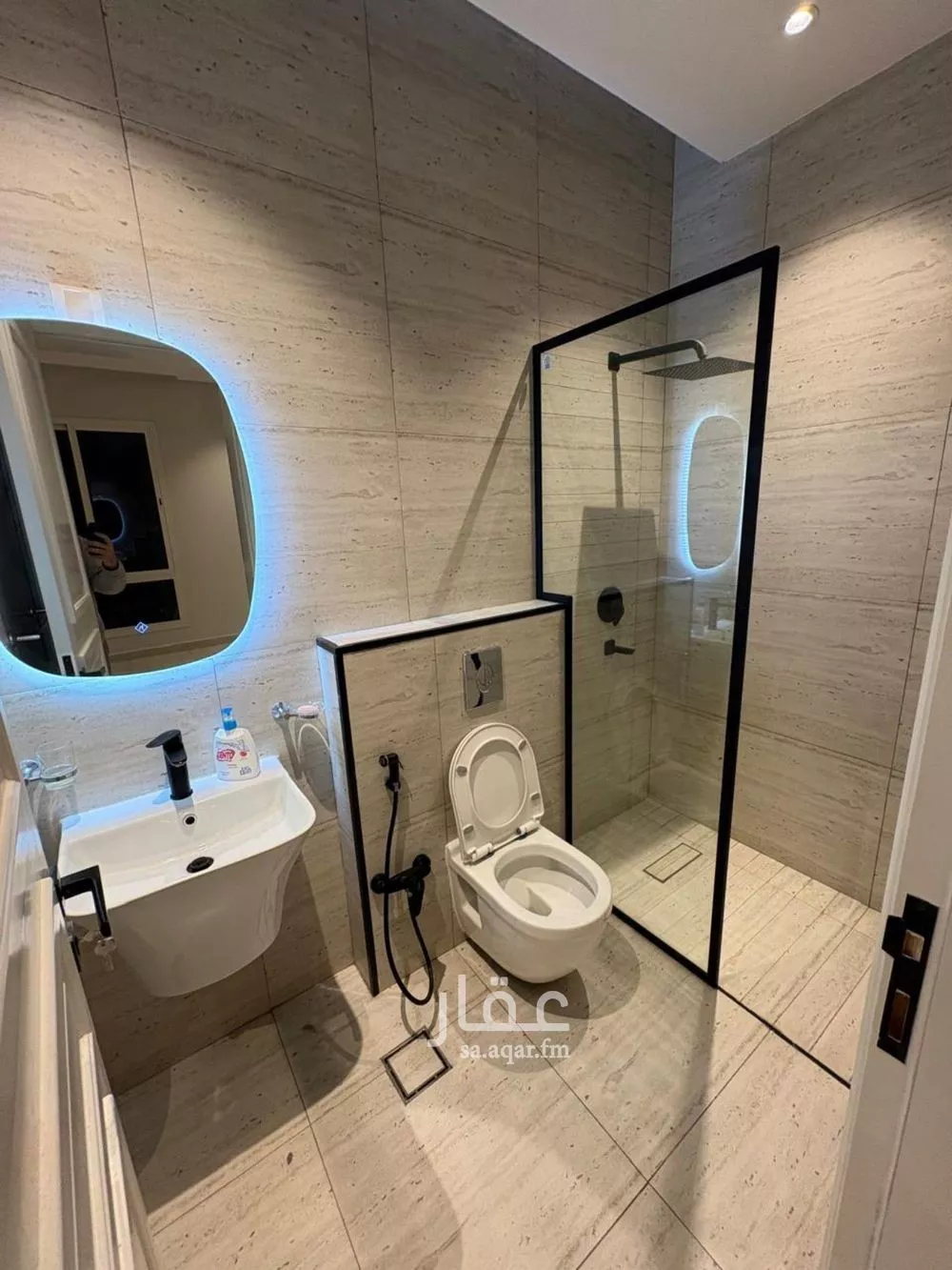 3 bedroom apartment in Al Sahafah 4