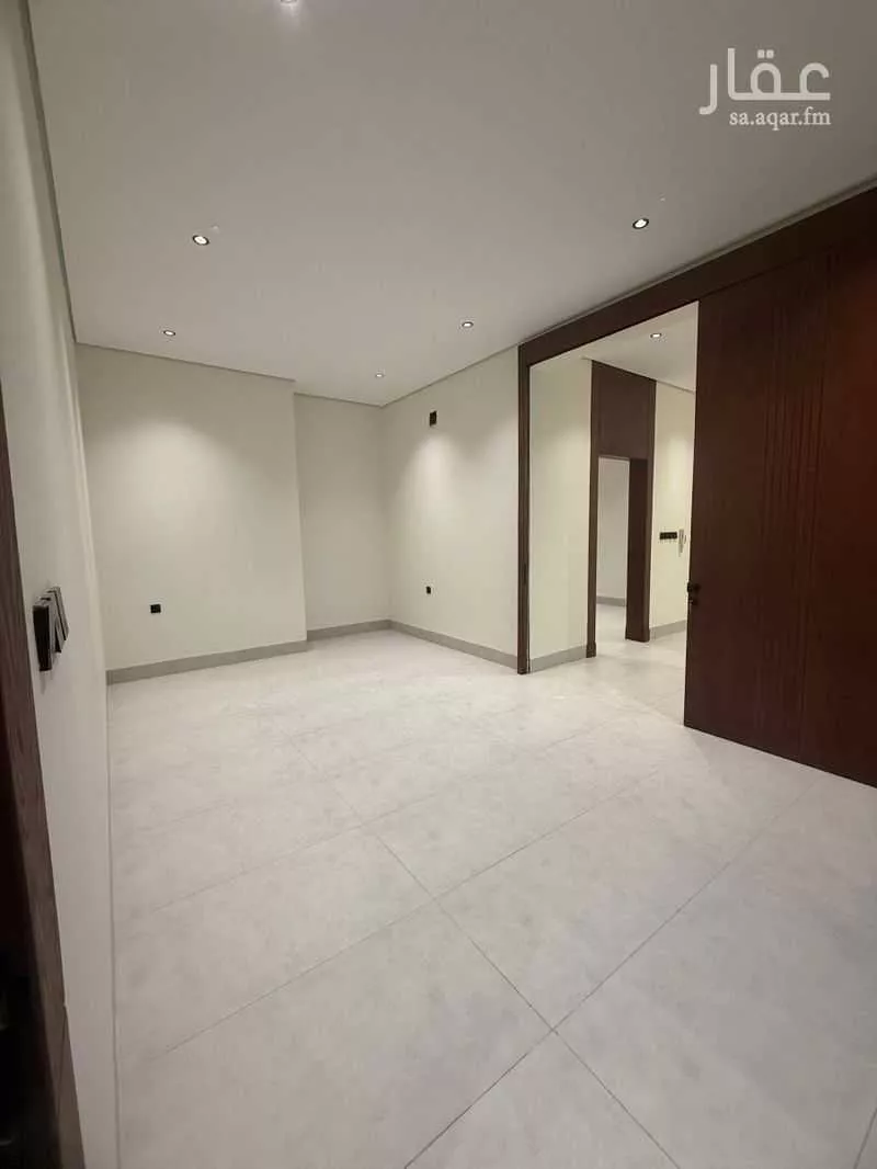 3 bedroom floor in Al Maizilah 5