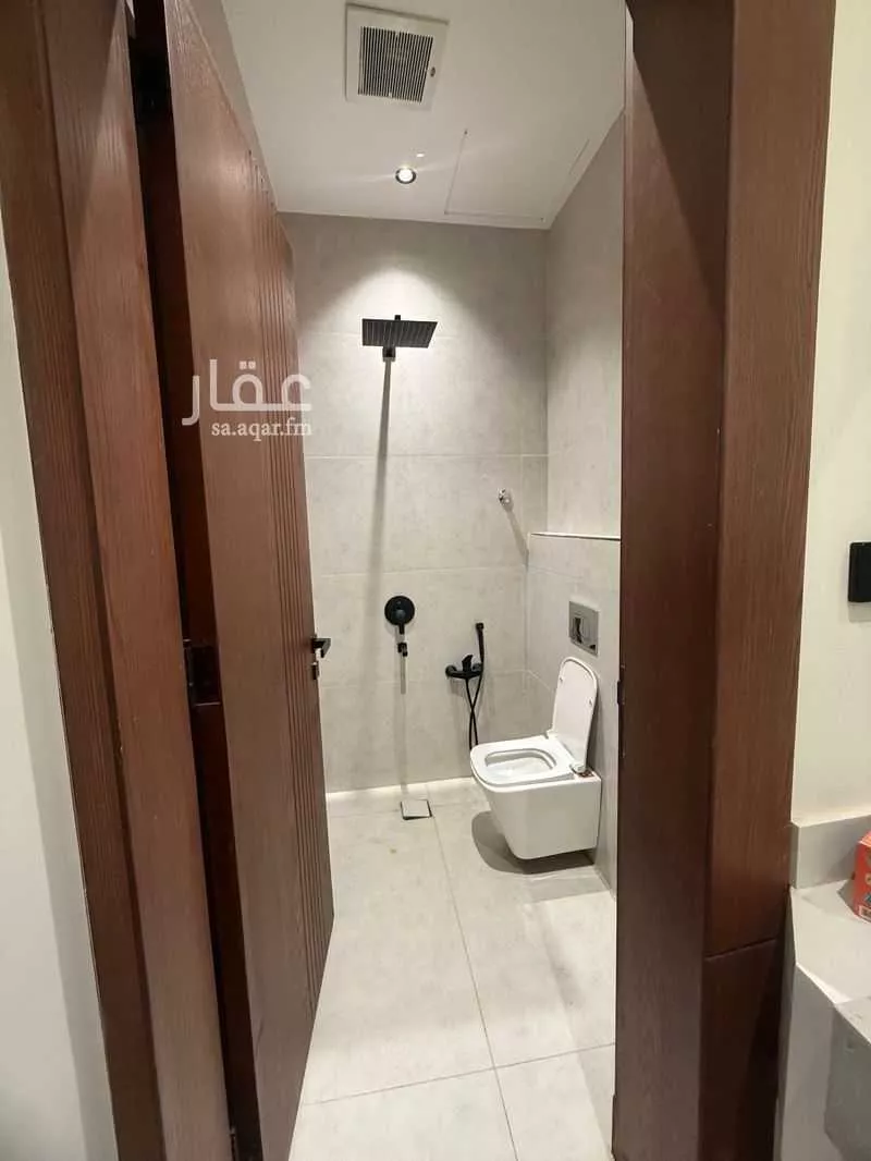 3 bedroom floor in Al Maizilah 3