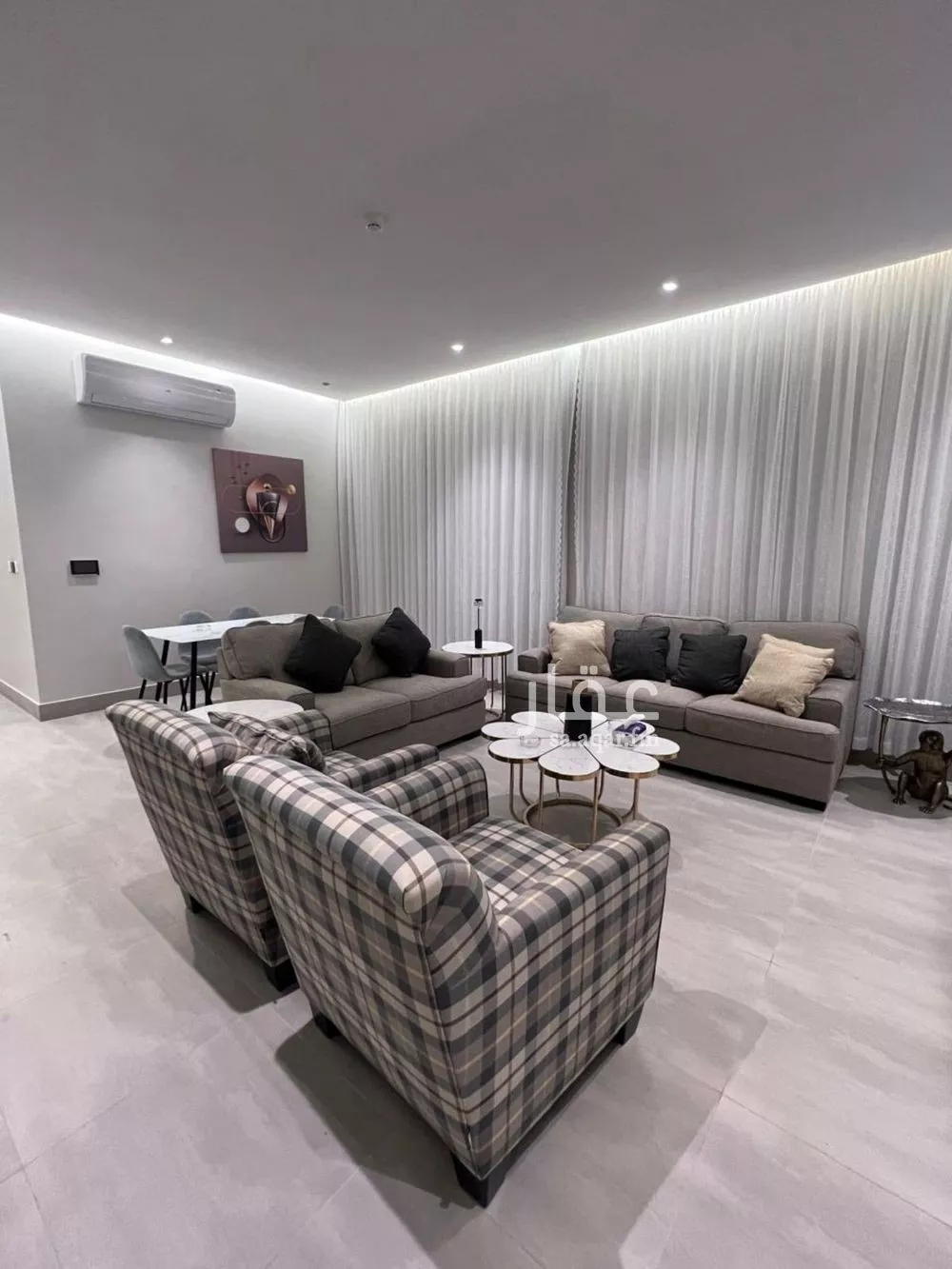 شقة 3 غرف في الملقا 4