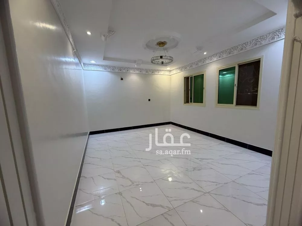 4 bedroom floor in Granada 1