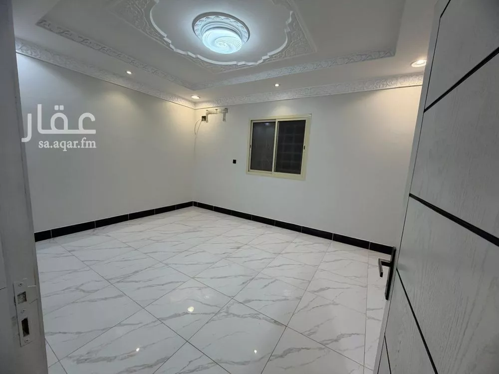 4 bedroom floor in Granada 4