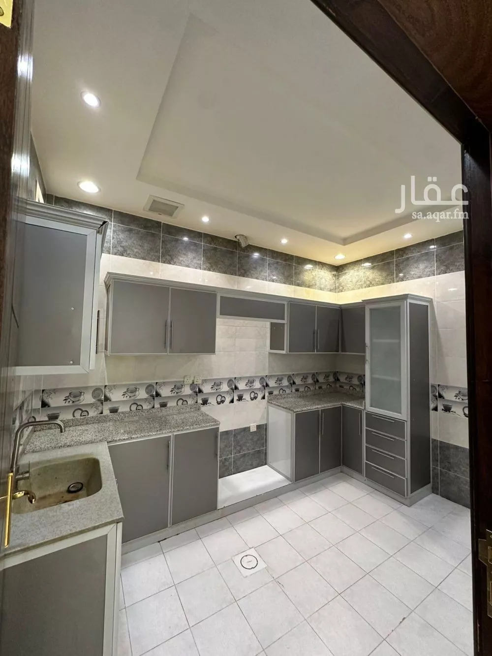 3 bedroom apartment in Al Qairawan 3