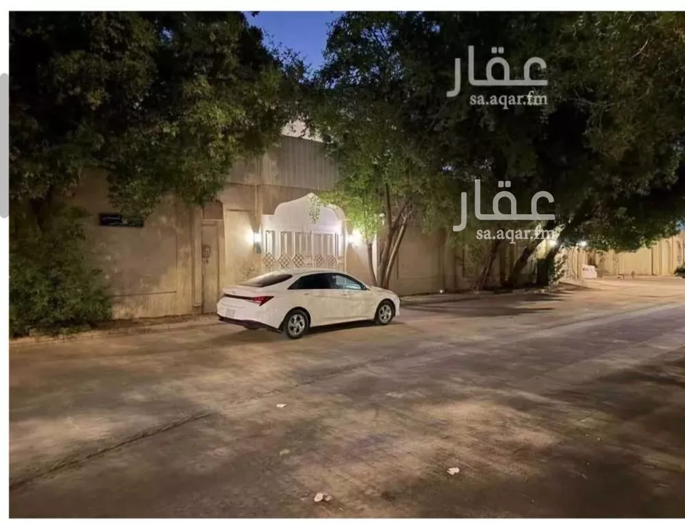 فيلا 6 غرف في النسيم الغربي 2