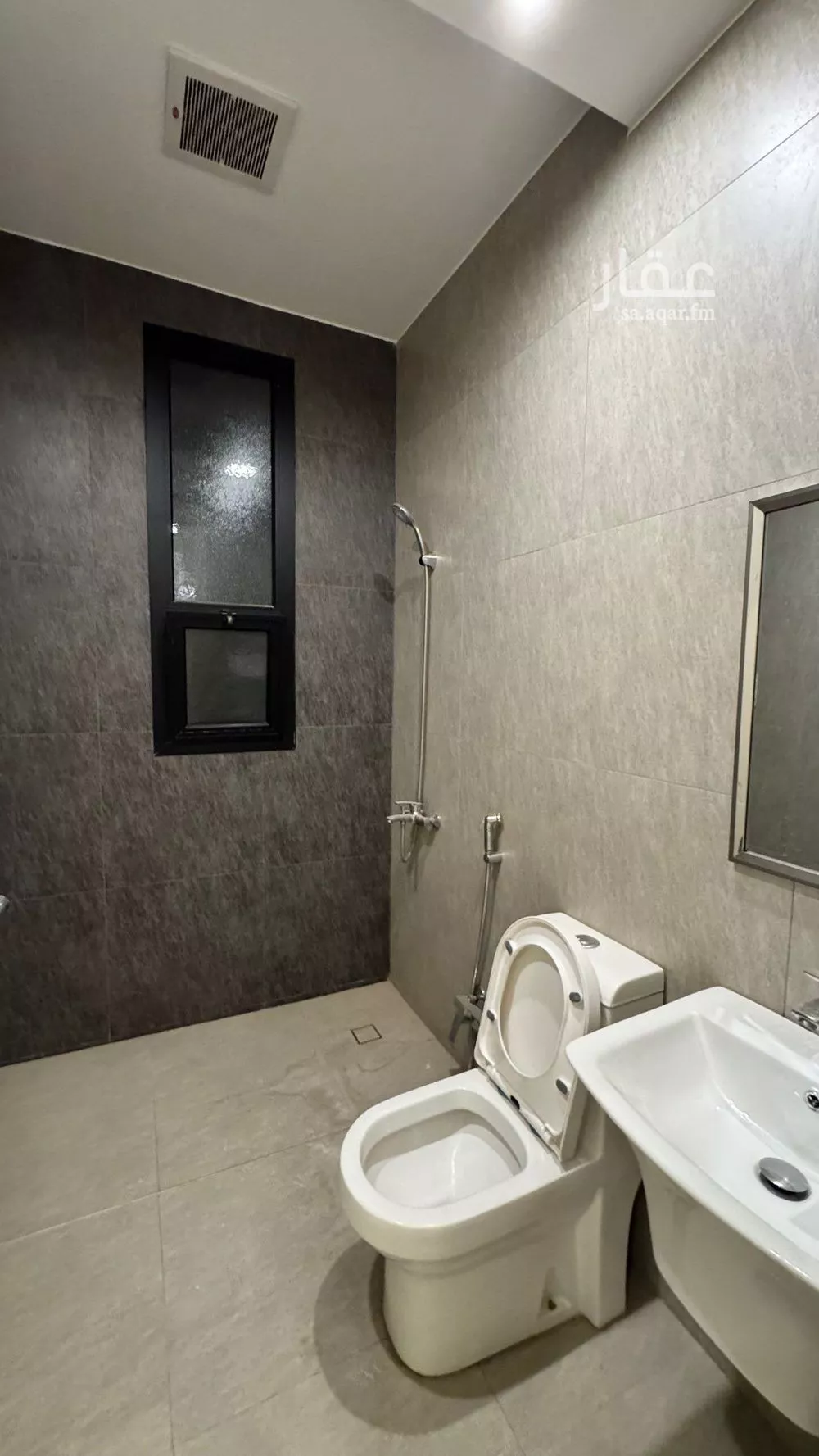 شقة 3 غرف في الياسمين 5