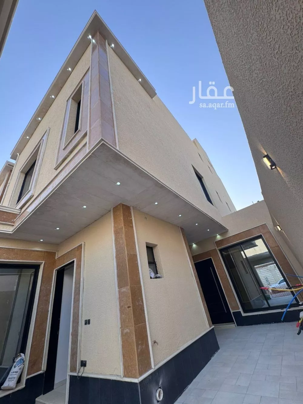 فيلا 7 غرف في طويق 2