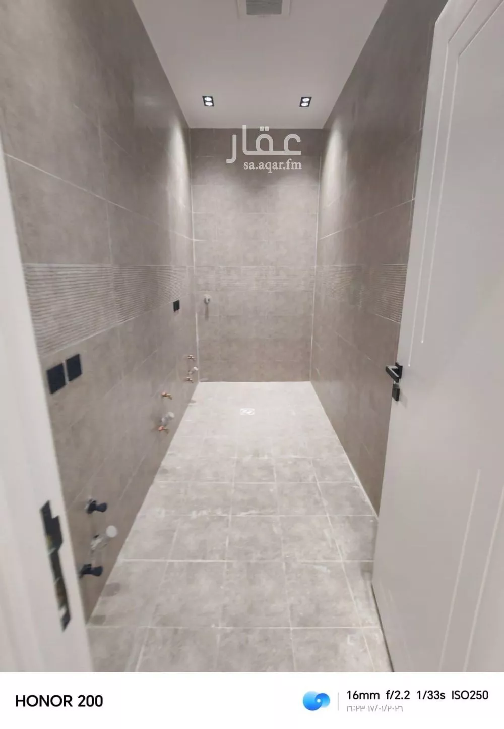 فيلا 5 غرف في العريجاء الغربية 2