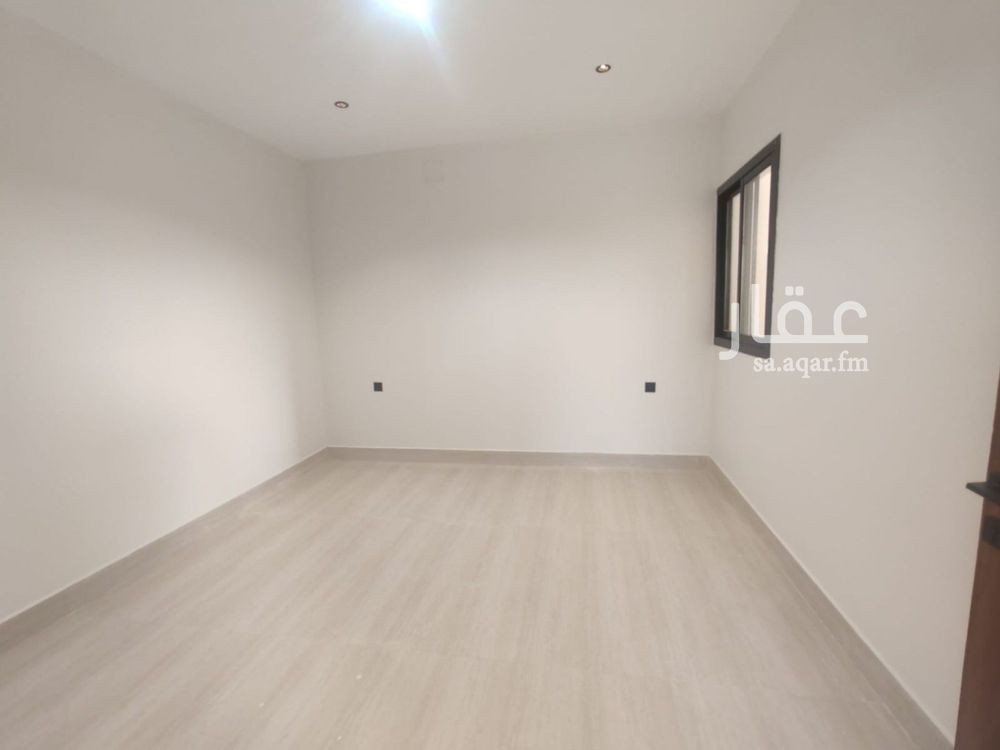 6 bedroom villa in Shubra, Riyadh 9
