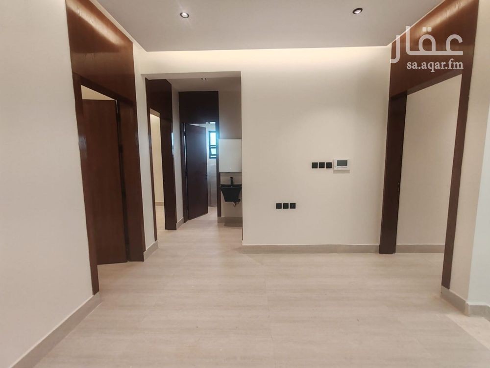 6 bedroom villa in Shubra, Riyadh 7