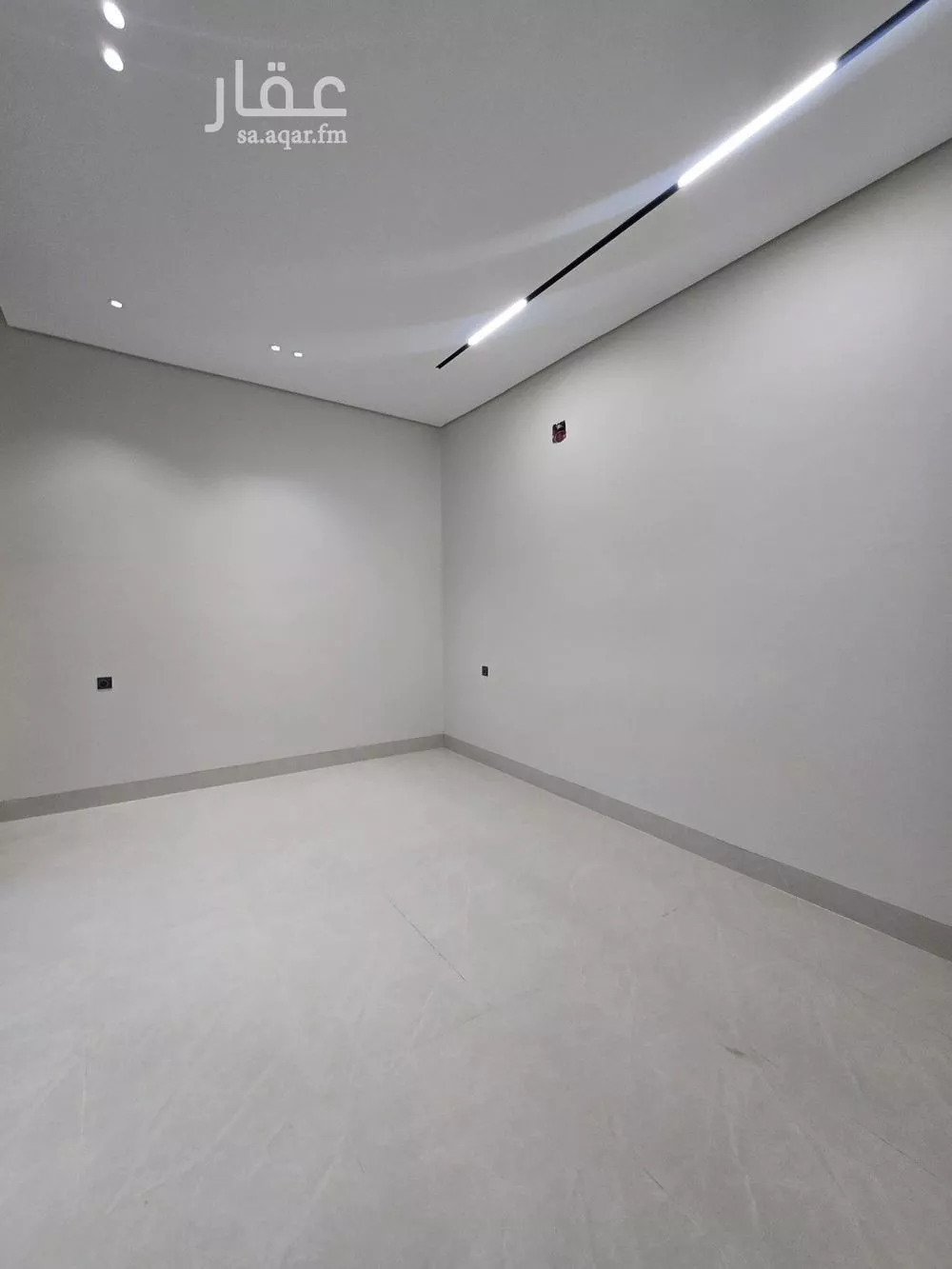 5 bedroom villa in Al Uraija Al Wusta, Riyadh 9